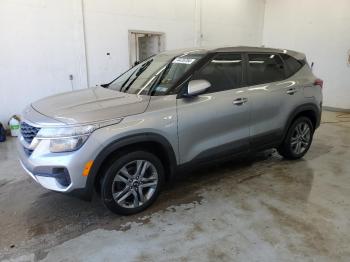  Salvage Kia Seltos