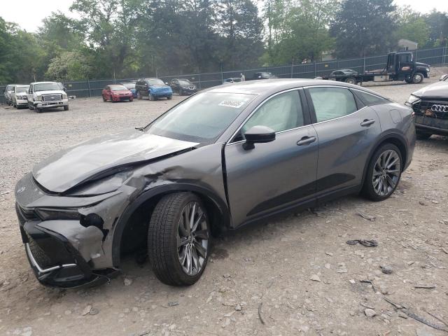  Salvage Toyota Crown Xle