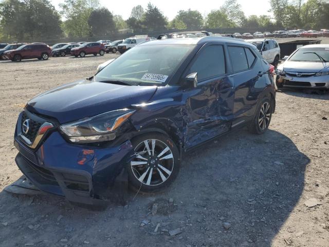  Salvage Nissan Kicks