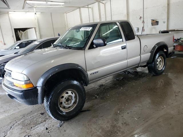  Salvage Chevrolet S-10