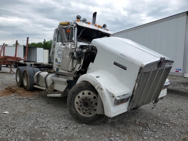  Salvage Kenworth W900