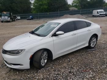  Salvage Chrysler 200