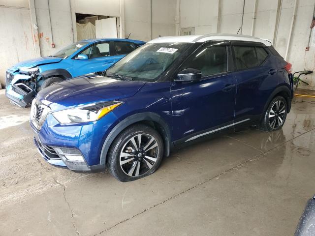  Salvage Nissan Kicks