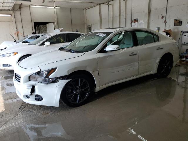  Salvage Nissan Maxima