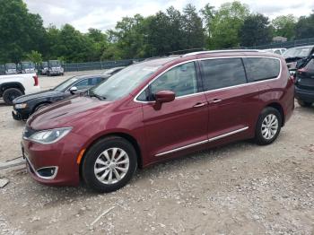  Salvage Chrysler Pacifica