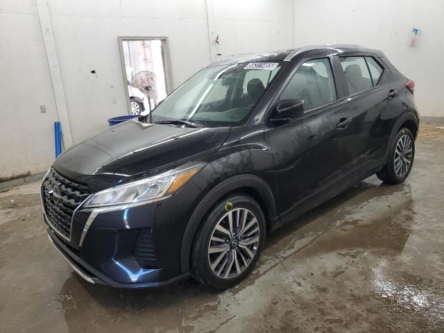  Salvage Nissan Kicks