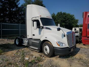  Salvage Kenworth T680