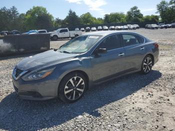  Salvage Nissan Altima
