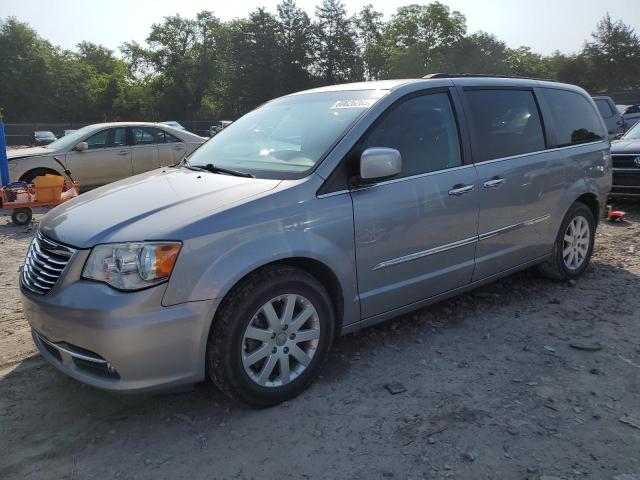  Salvage Chrysler Minivan