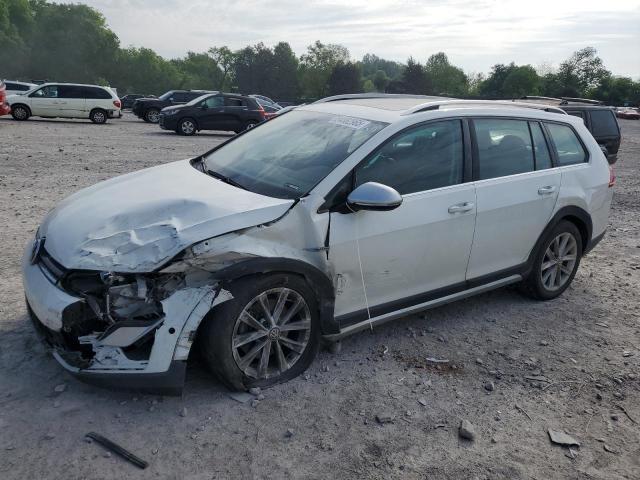  Salvage Volkswagen Golf
