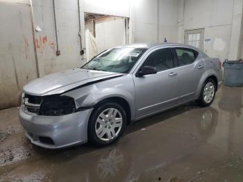  Salvage Dodge Avenger