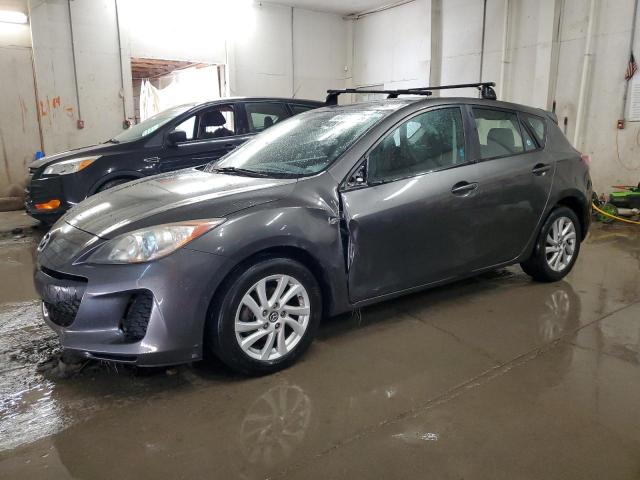  Salvage Mazda 3