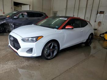  Salvage Hyundai VELOSTER