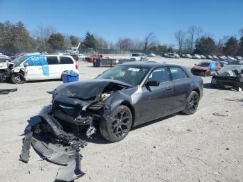  Salvage Chrysler 300