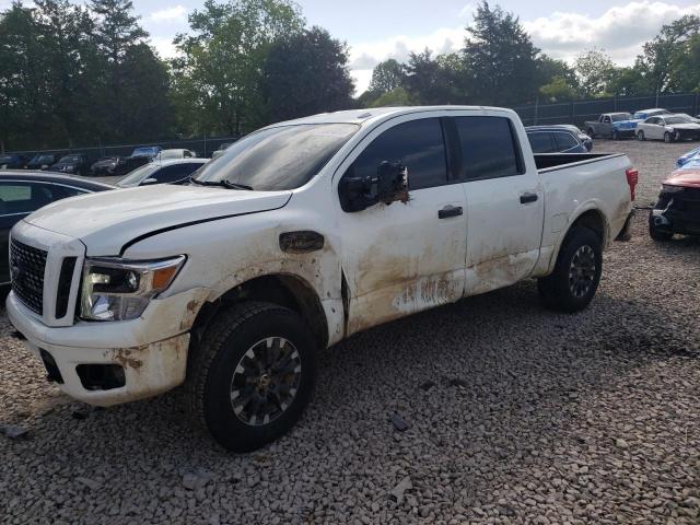  Salvage Nissan Titan