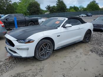  Salvage Ford Mustang