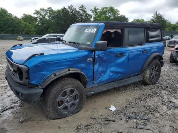  Salvage Ford Bronco