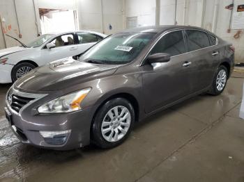  Salvage Nissan Altima
