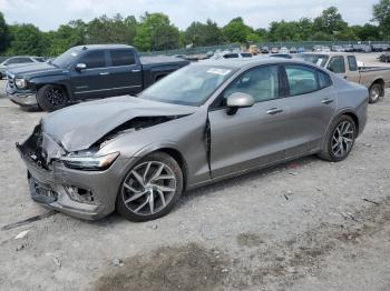  Salvage Volvo S60
