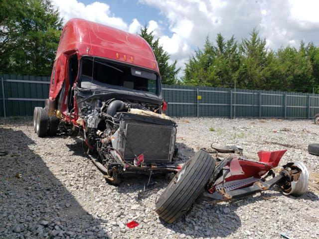  Salvage Freightliner Cascadia 1