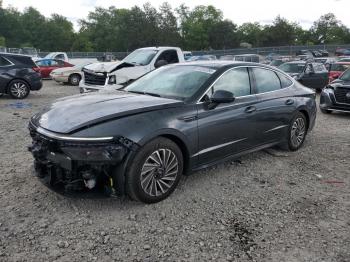  Salvage Hyundai SONATA