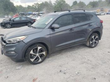  Salvage Hyundai TUCSON