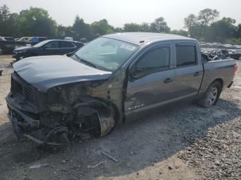  Salvage Nissan Titan