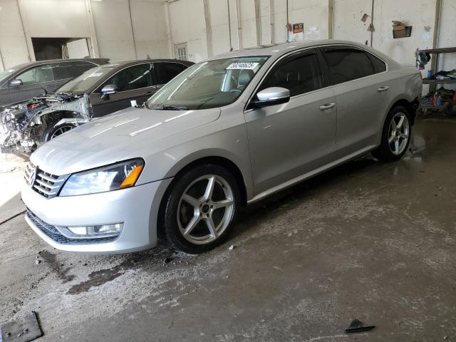  Salvage Volkswagen Passat