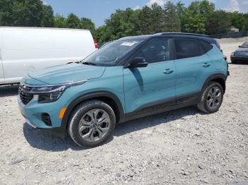  Salvage Kia Seltos