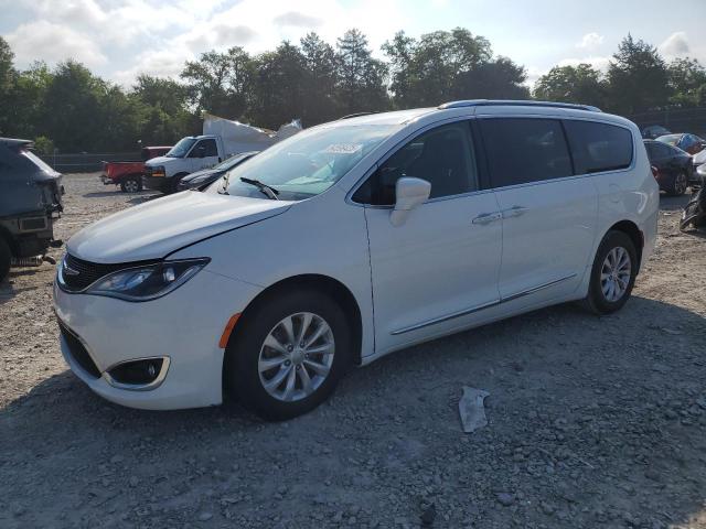  Salvage Chrysler Pacifica