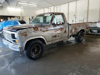  Salvage Ford F-100