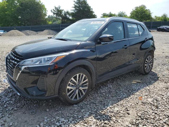  Salvage Nissan Kicks