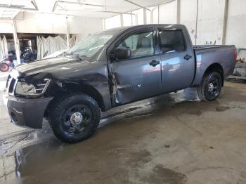  Salvage Nissan Titan
