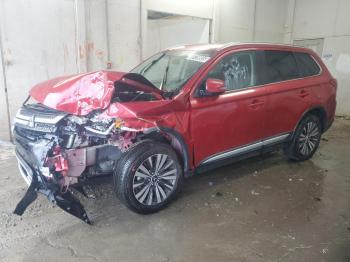  Salvage Mitsubishi Outlander