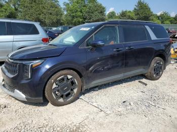  Salvage Kia Carnival