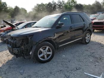  Salvage Ford Explorer