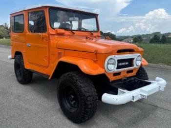  Salvage Toyota Land Cruis