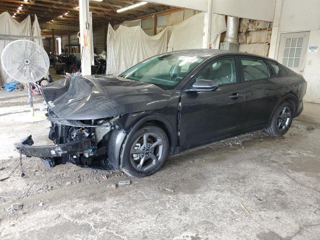  Salvage Kia K4 Lx
