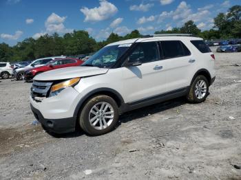  Salvage Ford Explorer