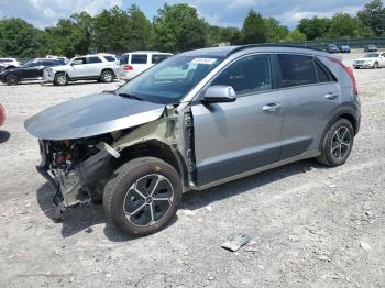  Salvage Kia Niro