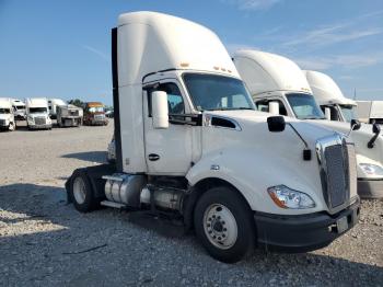  Salvage Kenworth T680
