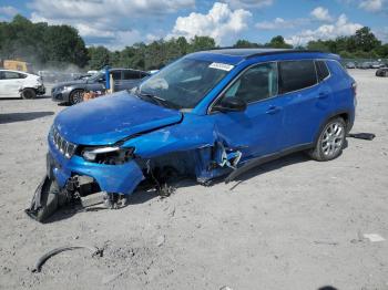  Salvage Jeep Compass