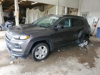  Salvage Jeep Compass