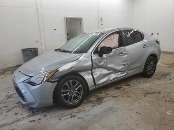  Salvage Toyota Yaris