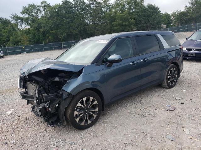 Salvage Kia Carnival