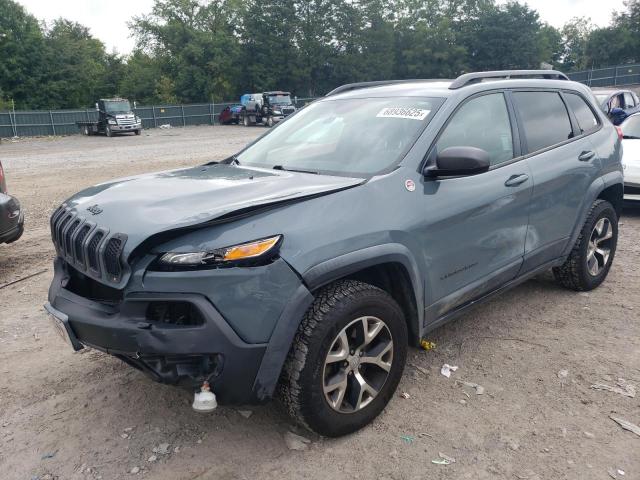  Salvage Jeep Cherokee