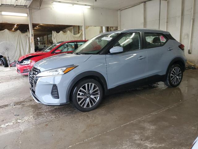  Salvage Nissan Kicks
