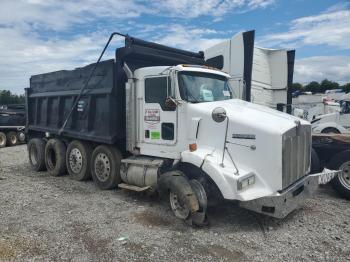  Salvage Kenworth T800