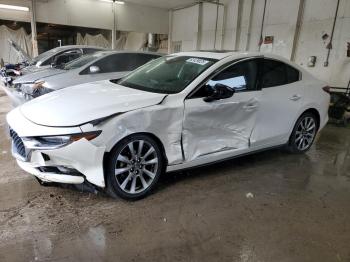  Salvage Mazda 3