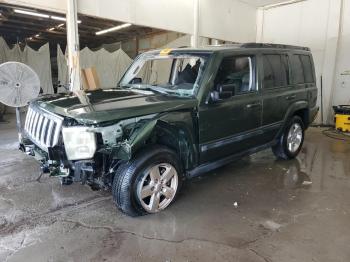  Salvage Jeep Commander